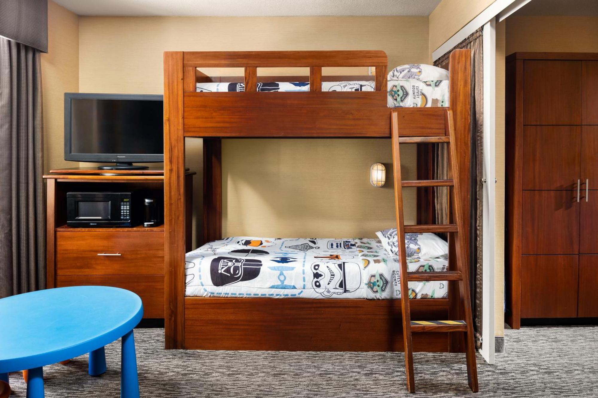 Anaheim Portofino Inn & Suites Zewnętrze zdjęcie