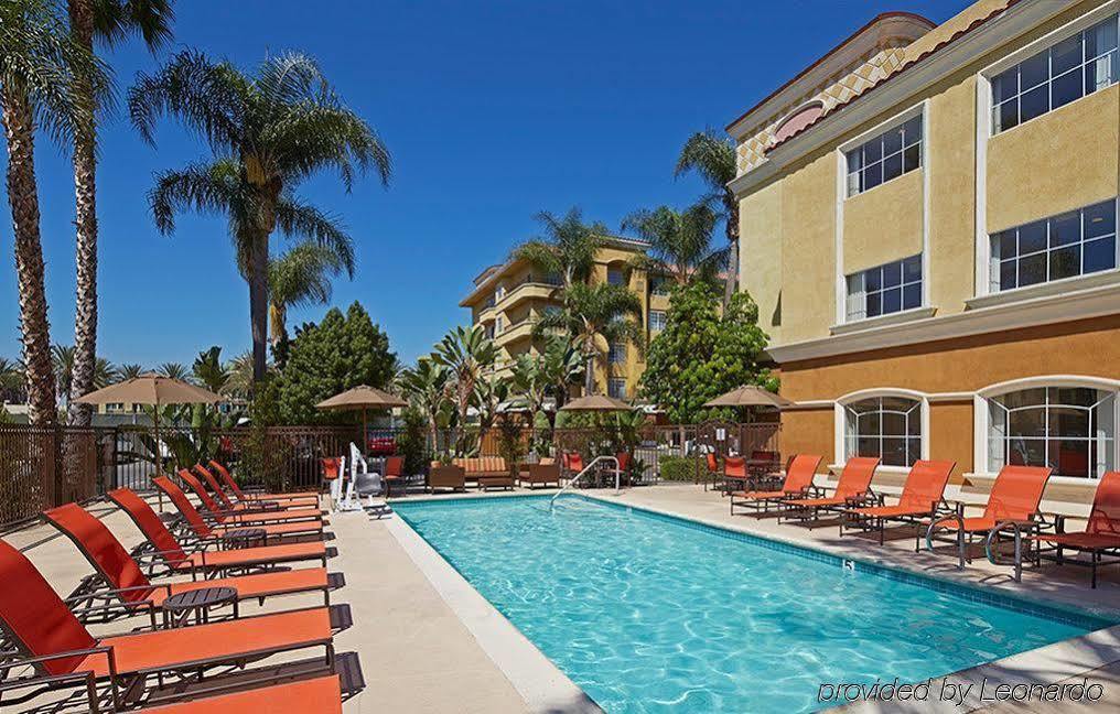 Anaheim Portofino Inn & Suites Zewnętrze zdjęcie